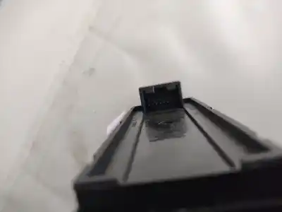 Автозапчастина б/у передні вікний вмикач для audi a6 c5 avant (4b5) 2.5 tdi посилання на oem iam 4b0959851bfkz  