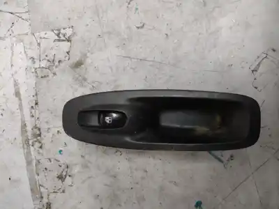 Автозапчасти б/у выключатель переднего правого окна за hyundai accent (lc) d3ea ссылки oem iam 9358025000yn  