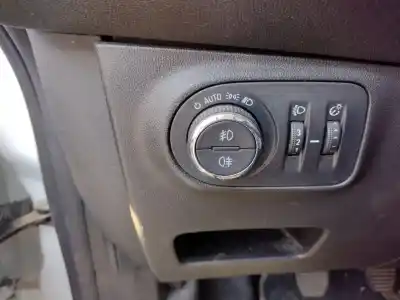 Автозапчастина б/у управління світлом для opel corsa e (x15) 1.4 turbo (08, 68) посилання на oem iam 13470446