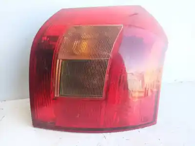 Автозапчасти б/у правый задний фонарь за toyota corolla (e12) 1cdftv ссылки oem iam 8155113610