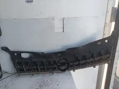 Автозапчасти б/у передняя решетка за opel astra h berlina d-z17dth ссылки oem iam 13154225  