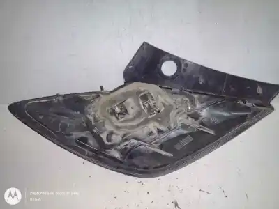 Автозапчасти б/у правый задний фонарь за opel astra h sedán (a04) 1.3 cdti (l69) ссылки oem iam 24451834  