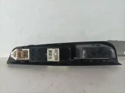 Pièce détachée automobile d'occasion commande de lève vitre avant gauche pour kia ceed (ed) d4fb-u références oem iam 823511h020  