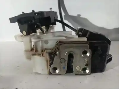 Second-hand car spare part rear right door lock for kia ceed (ed) d4fb-u oem iam references 5006f  