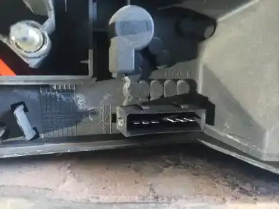Автозапчасти б/у левый задний фонарь за jaguar x-type i (x400) 2.0 d ссылки oem iam 89021757a  