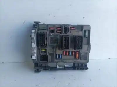 Second-hand car spare part fuse box unit for mini mini (r50,r53) g-w10b16a oem iam references 9650618580  