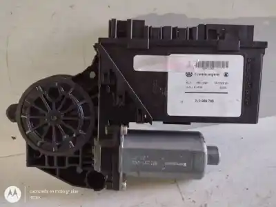 Автозапчастина б/у двиг скла задне ліво для volkswagen touareg (7l6) bac посилання на oem iam 7l0959795  
