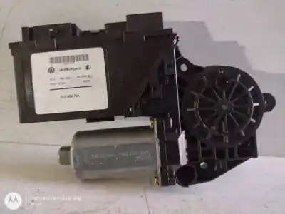 Автозапчастина б/у двигатель заднього правого скла для volkswagen touareg (7l6) bac посилання на oem iam 7l0959794  