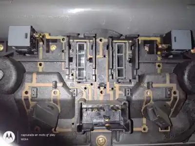 Автозапчастина б/у внутрішне світло для kia carens (rs) d/d4ea посилання на oem iam 928003e0  