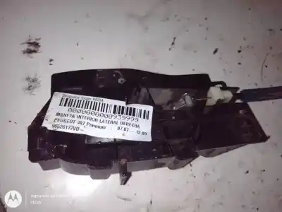 Автозапчастина б/у права бічна внутрішня ручка для peugeot 407 sw rhrdw10bted4 посилання на oem iam 96526177vd  