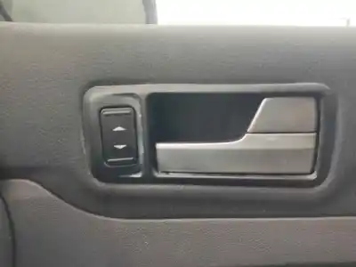 Автозапчасти б/у ВЫКЛЮЧАТЕЛЬ ПЕРЕДНЕГО ПРАВОГО ОКНА за FORD FOCUS BERLINA (CAP)  ссылки OEM IAM 1223141  