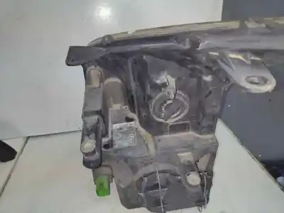 Автозапчасти б/у правая фара за ford transit combi (tt9) p8fa ссылки oem iam 6c1113w029de  