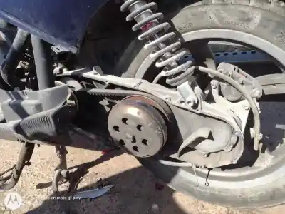 Recambio de automóvil de segunda mano de motor completo para aprilia scarabeo 150 150cc referencias oem iam   