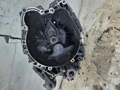 Second-hand car spare part gearbox for peugeot 307 break (3e) 2.0 hdi 110 oem iam references 20dm09