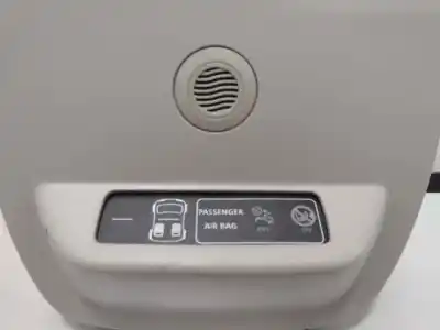 Автозапчастина б/у внутрішне світло для renault twingo iii h4d 400 посилання на oem iam 283128032r  