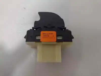 Автозапчасти б/у выключатель переднего правого окна за renault twingo iii h4d 400 ссылки oem iam 254217475r  