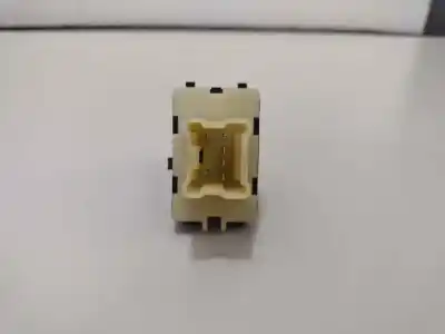 Автозапчасти б/у выключатель переднего правого окна за renault twingo iii h4d 400 ссылки oem iam 254217475r  