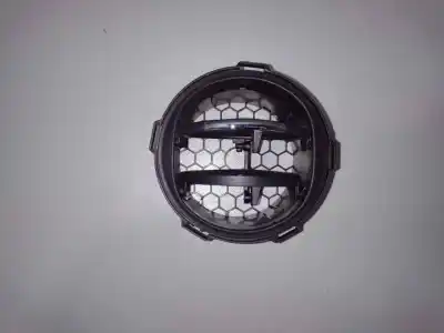 Автозапчасти б/у аэрационная решетка за renault twingo iii h4d 400 ссылки oem iam 687603916r  