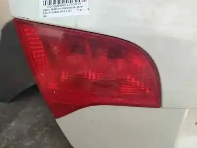 Автозапчасти б/у внутренний левый задний фонарь за audi a4 avant (8e) d-bdg ссылки oem iam 