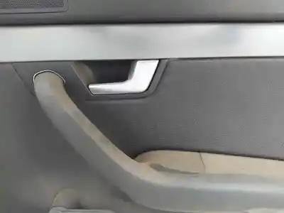 Автозапчасти б/у внутренняя задняя правая ручка за audi a4 avant (8e) d-bdg ссылки oem iam 