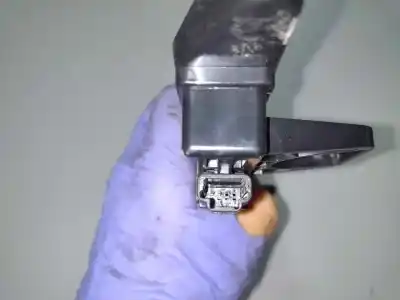 Автозапчастина б/у центральний гампов для renault twingo iii h4d 400 посилання на oem iam 265903126r  