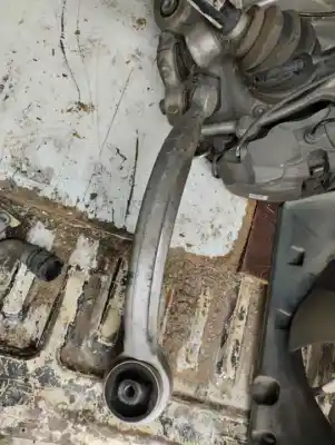Автозапчасти б/у передний правый нижний рычаг подвески за audi a3 sedán (8vm) crl ссылки oem iam   