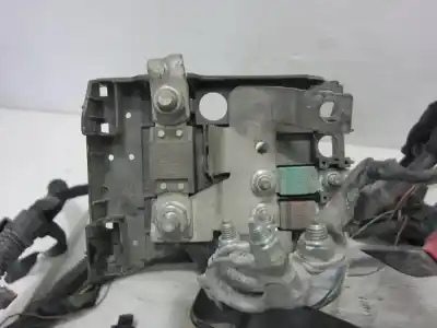 İkinci el araba yedek parçası röle/sigorta kutusu için fiat 500x (334) 55282151 oem iam referansları   