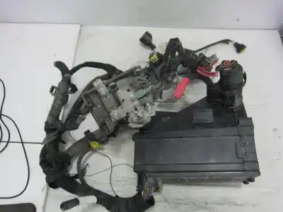 İkinci el araba yedek parçası röle/sigorta kutusu için fiat 500x (334) 55282151 oem iam referansları   
