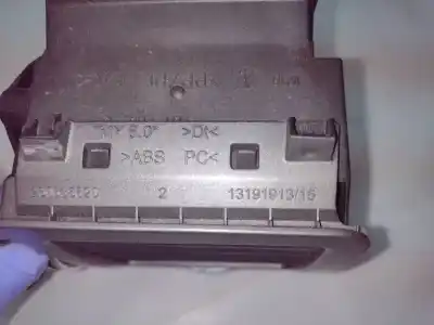 Автозапчасти б/у аэрационная решетка за opel vectra c (z02) 1.9 cdti (f69) ссылки oem iam 230635620  