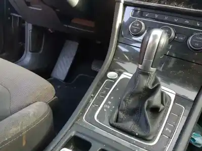 İkinci el araba yedek parçası VITES KUTUSU için VOLKSWAGEN GOLF VII BERLINA (BQ1/BE2)  OEM IAM referansları SSV  