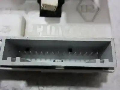 Tweedehands auto-onderdeel multifunctioneel display voor renault kangoo i (f/kc0) f9q780 oem iam-referenties p770436307a  