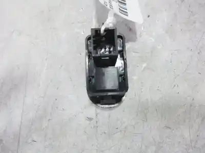 Автозапчасти б/у выключатель левого переднего окна за citroen c3 8hx ссылки oem iam 96401469xt  