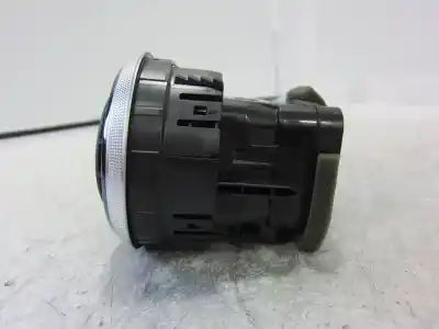 Автозапчасти б/у аэрационная решетка за audi a3 sedán (8vm) crl ссылки oem iam s0903638  