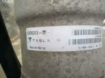 Автозапчастина б/у правий задній амортизатор для tesla model s basis посилання на oem iam 600635200c  