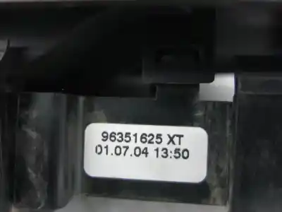 Автозапчастина б/у передній правий віконний вимикач для peugeot 307 break (3e) 1.6 hdi 110 посилання на oem iam 96351625  