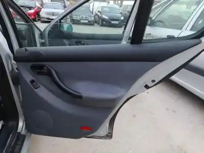 Автозапчасти б/у обивка задней правой двери за seat toledo ii (1m2) 2.3 v5 ссылки oem iam 