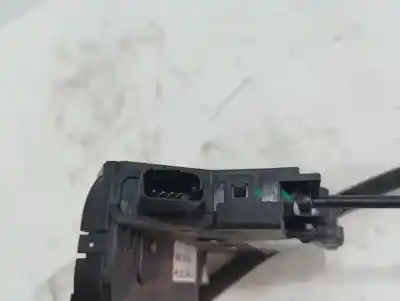 Автозапчастина б/у замок передніх дверей лівий для renault twingo iii h4d 400 посилання на oem iam 4051721403  