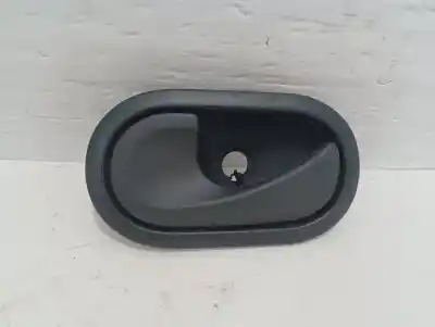 Автозапчастина б/у ліва передня внутрішня ручка для renault twingo iii h4d 400 посилання на oem iam 21030  