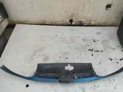 Автозапчасти б/у передняя решетка за peugeot 206 fastback (2a/c) 1.4 i ссылки oem iam 9628691277  