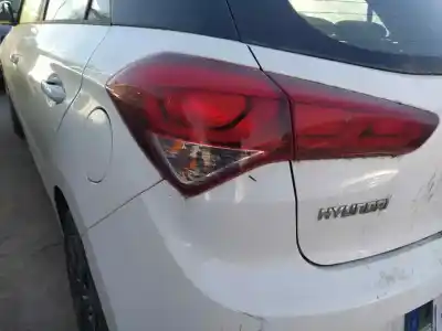 Recambio de automóvil de segunda mano de piloto trasero izquierdo para hyundai i20 classic referencias oem iam 