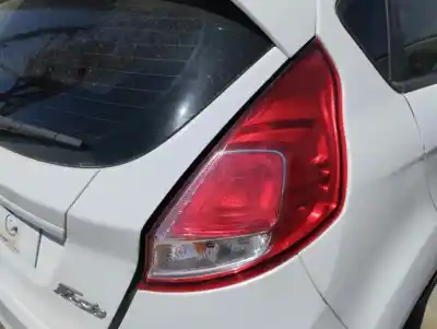 Автозапчасти б/у правый задний фонарь за ford fiesta (cnn) xujb ссылки oem iam 1090041