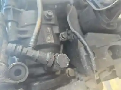 Автозапчастина б/у двигун комплект для renault clio ii fase ii (b/cb0) k9k702 посилання на oem iam k9k702  