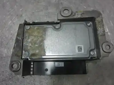 Автозапчастина б/у блок управління подушками безпеки для renault modus i k4j770 посилання на oem iam 8200463297  