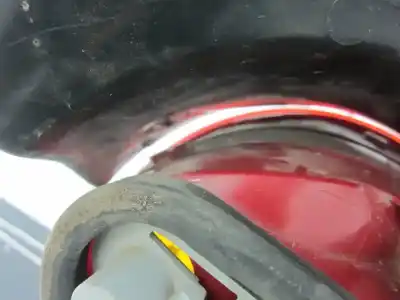 Автозапчасти б/у правый задний фонарь за renault modus i k4j770 ссылки oem iam 155511946r  