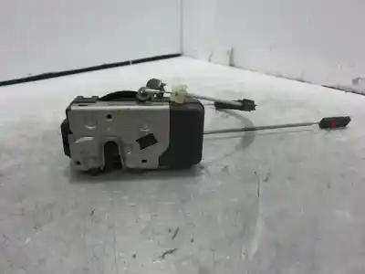 Peça sobressalente para automóvel em segunda mão FECHADURA DA PORTA DIANTEIRA ESQUERDA por AUDI A3 (8P1)  Referências OEM IAM 13154791  