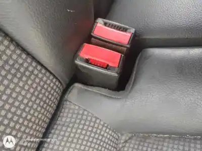 Автозапчасти б/у крюк для ремня задний правый за mercedes-benz clase e (bm 211) berlina om 648.961 ссылки oem iam a2118600869