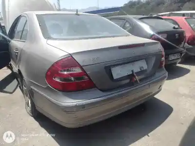 Автозапчасти б/у задний мост за mercedes-benz clase e (bm 211) berlina om 648.961 ссылки oem iam a2113503459