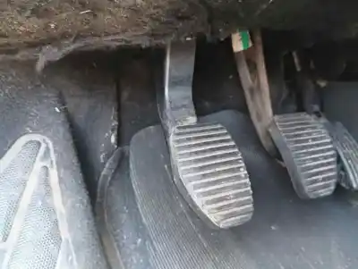 Автозапчастина б/у педаль зцеплення для peugeot 407 sw rhrdw10bted4 посилання на oem iam 9660185580