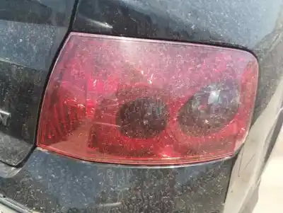 Автозапчастина б/у правий ліхтар для peugeot 407 sw rhrdw10bted4 посилання на oem iam 9656606280