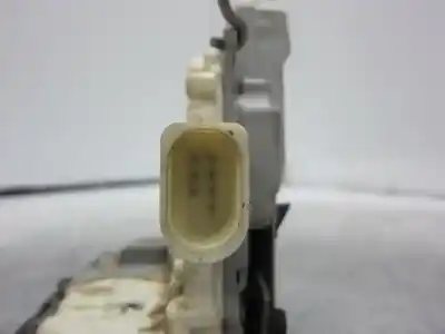 Pezzo di ricambio per auto di seconda mano serratura porta anteriore destra per audi q7 (4l) bug riferimenti oem iam cz3c1837016a  